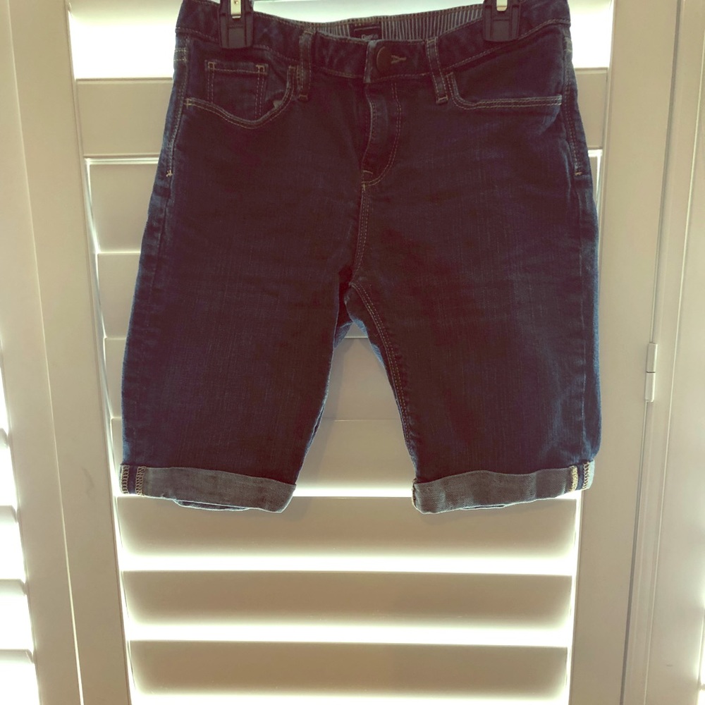 Gap shorts